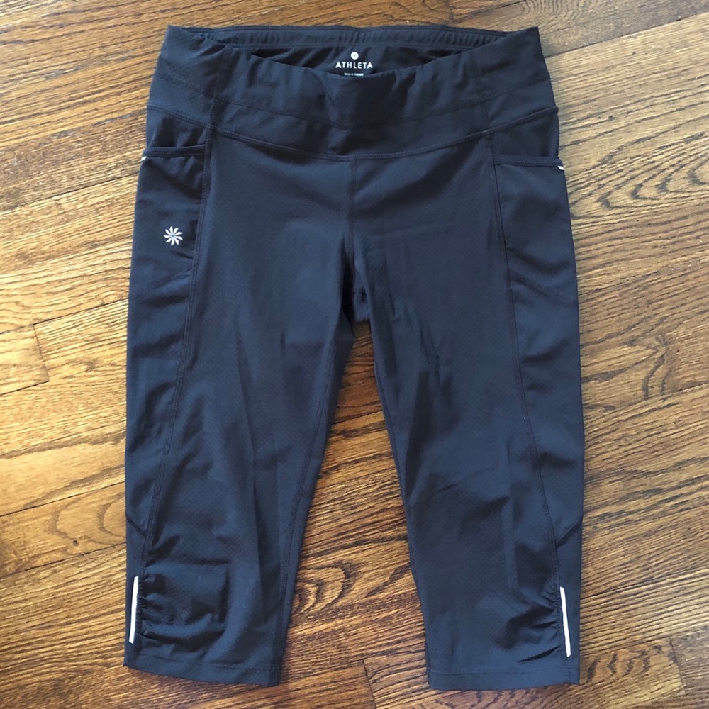EUC Athleta Dobby Be Free Knickers